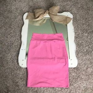 LuLaRoe M Cassie skirt